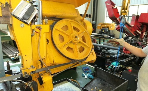 白云金属带锯床的日常使用和保养注意事项！